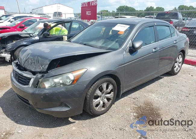 1HGCP2F81AA010034: 42940987