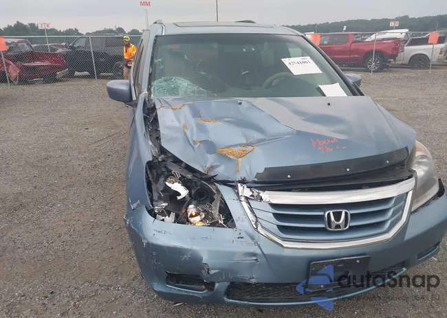 5FNRL3H64AB039573: 42941003