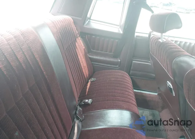 1G1GZ37Z0FR191636: 42941028