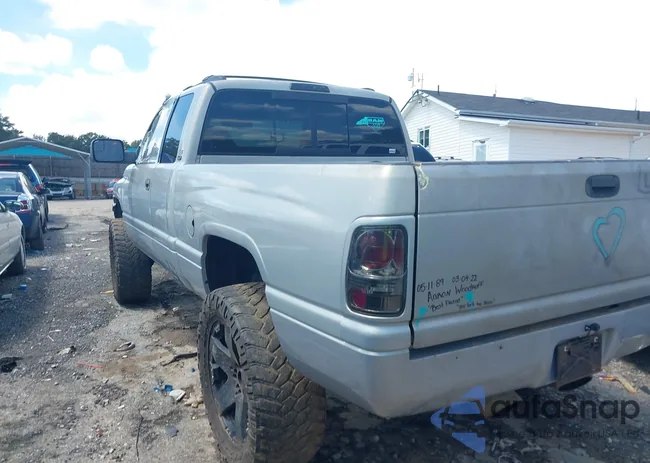 3B7HF13Z01G238154: 42941156