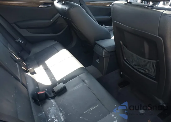 WBAVL1C53DVR88133: 42941160