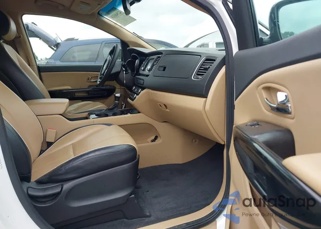 KNDMC5C16H6335069: 42940338