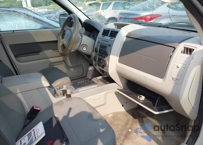 1FMCU93G79KA04686: 42940385