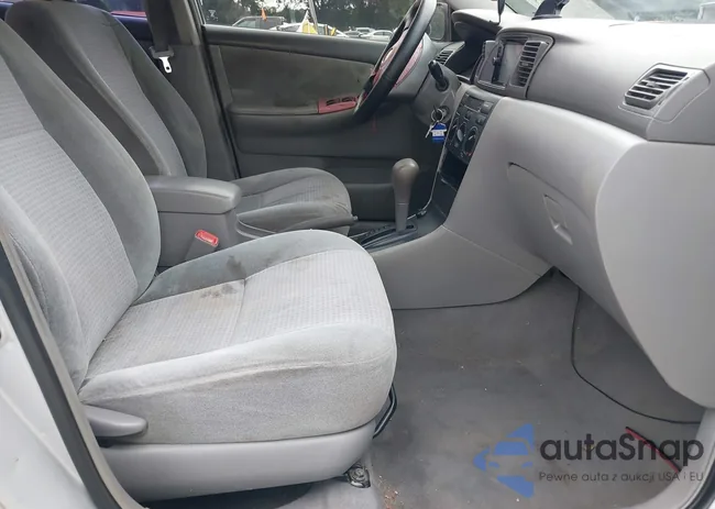 1NXBR32E88Z945853: 42940425