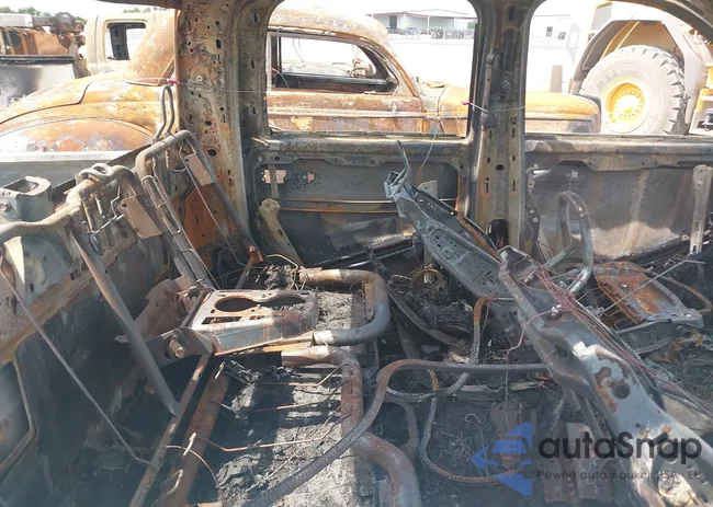 1C6RR7NT3FS606311: 42941680