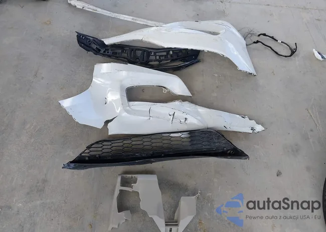 1HGCR2F3XGA127750: 42941703