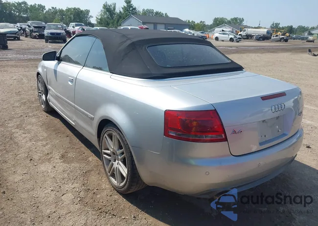 WAUDF48H09K010334: 42941751