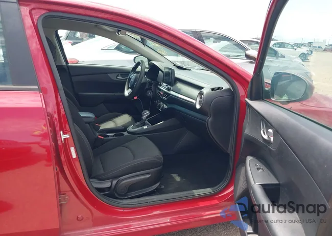 3KPF24ADXME310201: 42941912