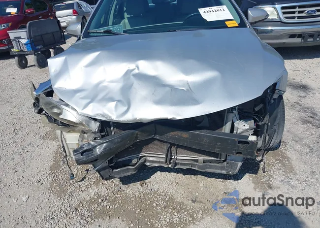 4T1BK1EB8EU132275: 42942012