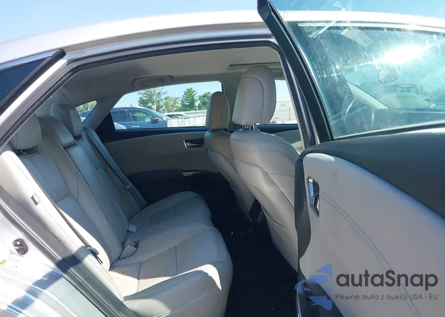 4T1BK1EB8EU132275: 42942012