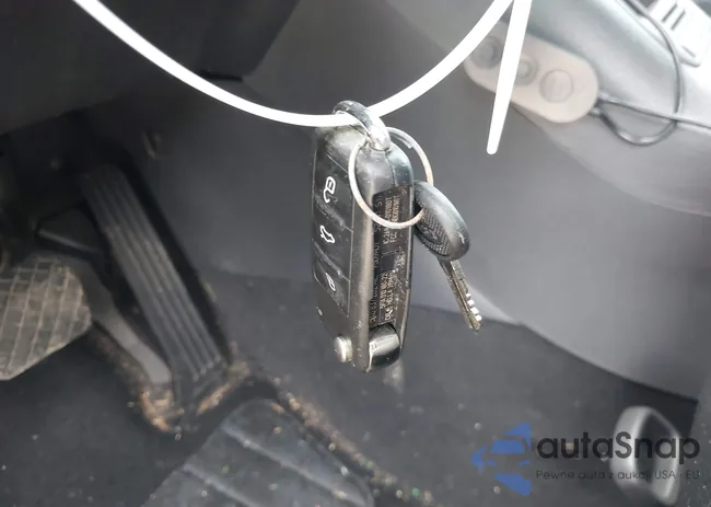 WVGAV7AX2CW005790: 42942132