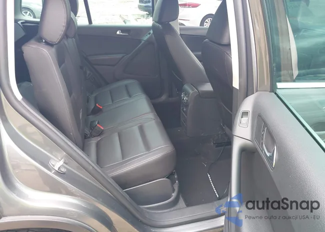 WVGAV7AX2CW005790: 42942132