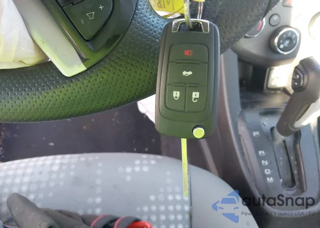 1G1JB5SH8H4149638: 42942177