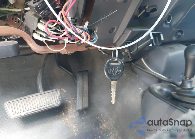 3B7KF236X1G717117: 42942183