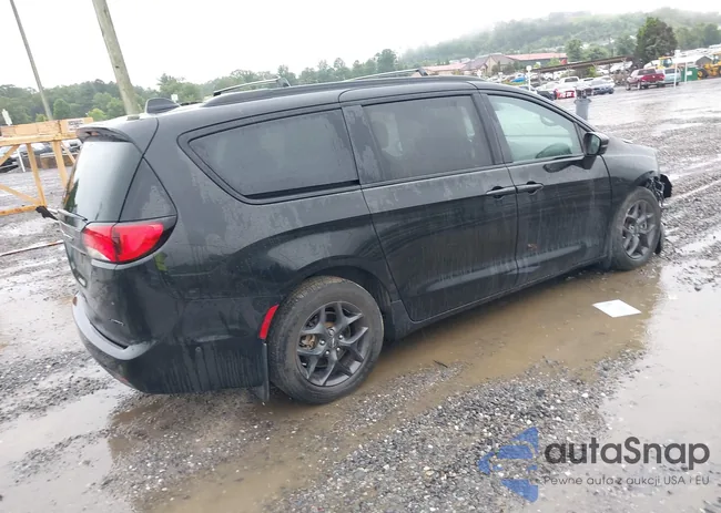 2C4RC1GG3LR118495: 42941279