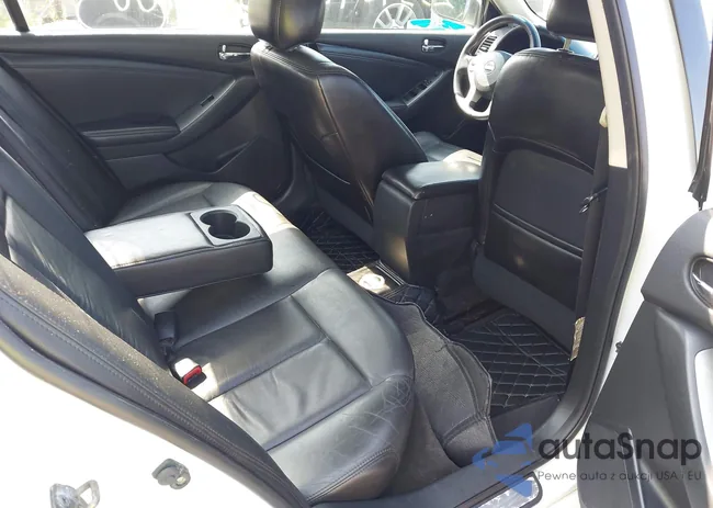 1N4AL21E39N543186: 42941290