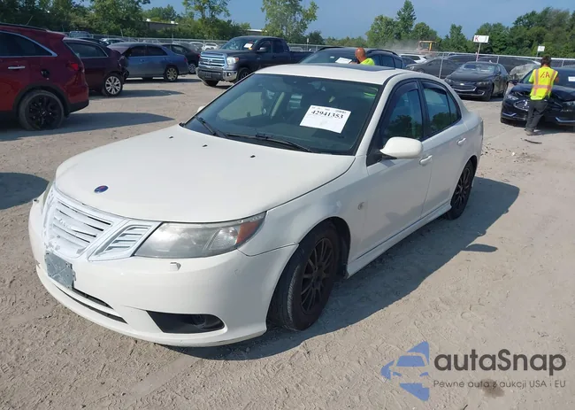 YS3FB49Y681106780: 42941353