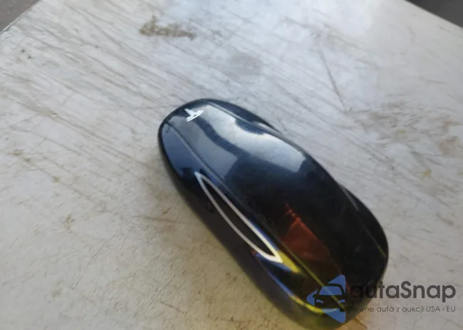 5YJSA1E25JF286436: 42941429