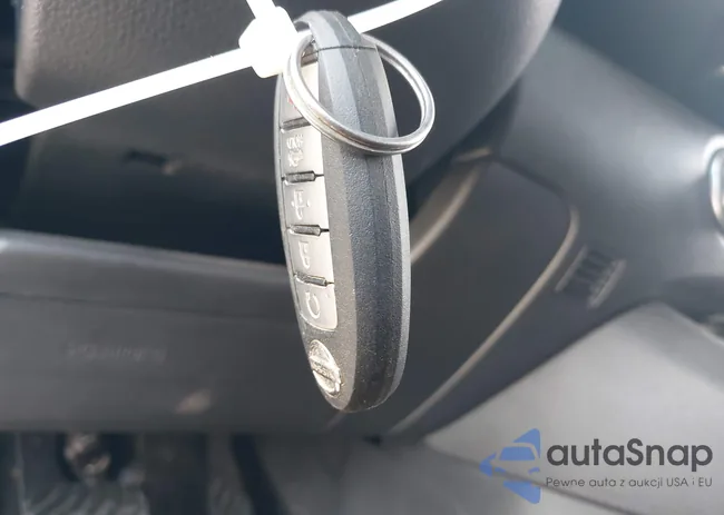 3N1AB8CVXMY262868: 42941622