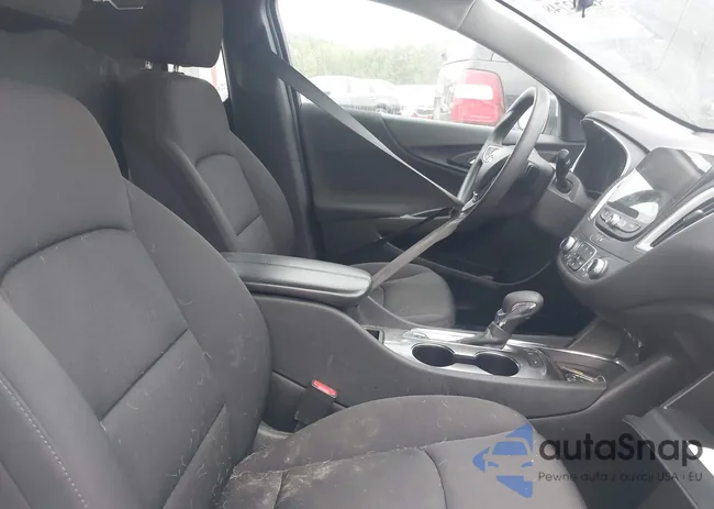 1G1ZD5ST9RF110208: 42942748