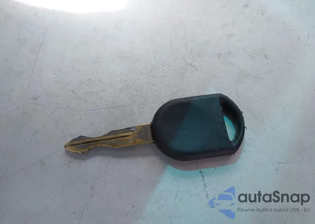 1FMYU70E21UC10262: 42942853