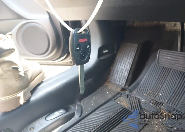 1HGCS1B31CA000366: 42942865