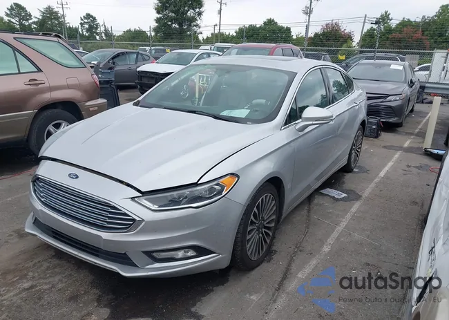 3FA6P0D96JR137952: 42943033