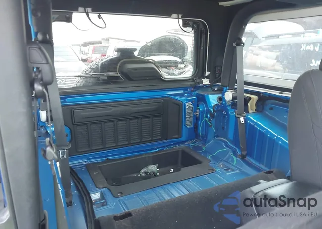 1C4HJXCN8MW729446: 42943114