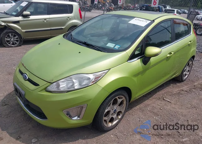 3FADP4FJ8BM124303: 42943173