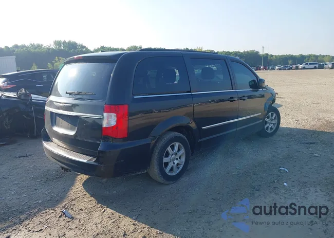 2C4RC1BG3CR187324: 42943177