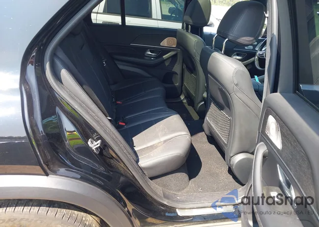 4JGFB4KB7NA694077: 42943191