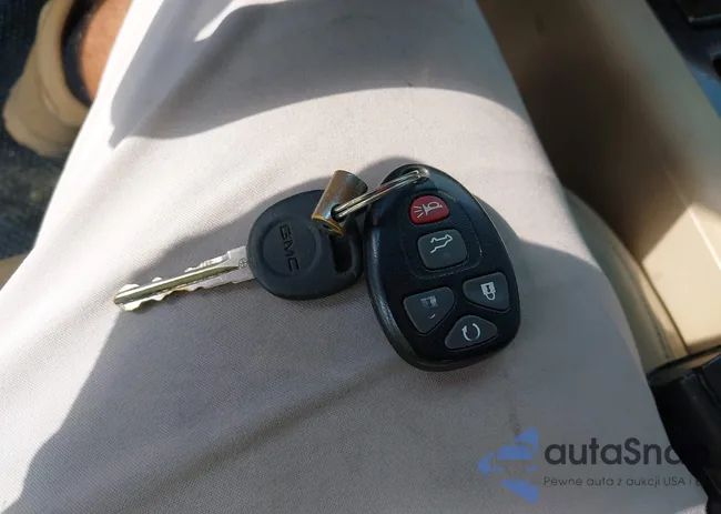 1GKS1EEF0ER127435: 42942251