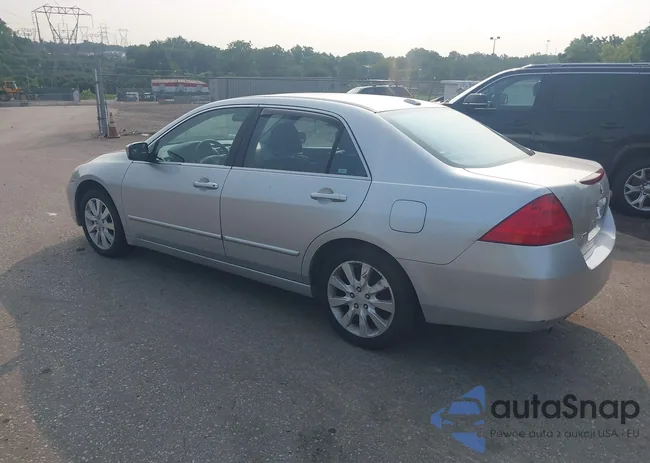 1HGCM66876A040176: 42942295