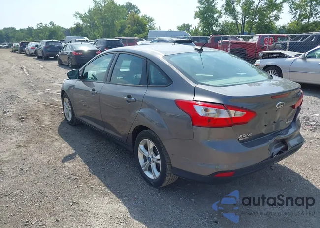 1FADP3F22DL182799: 42942342