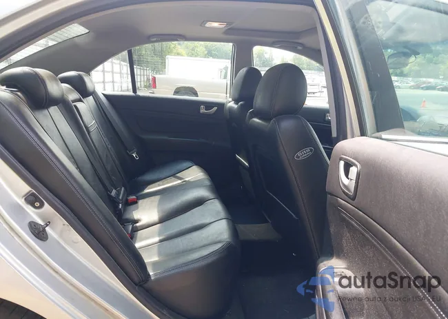 5NPEU46F17H261695: 42942426