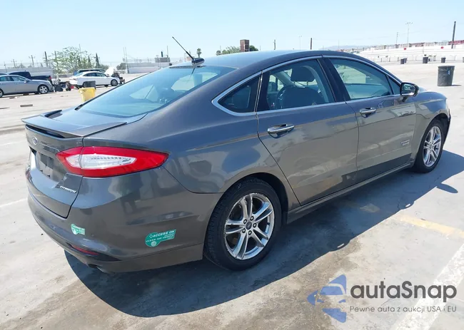 3FA6P0SUXGR194977: 42942583