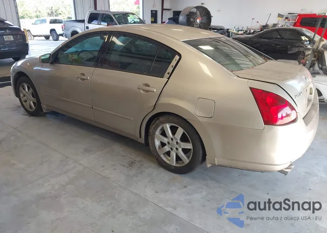 1N4BA41E95C810990: 42942592