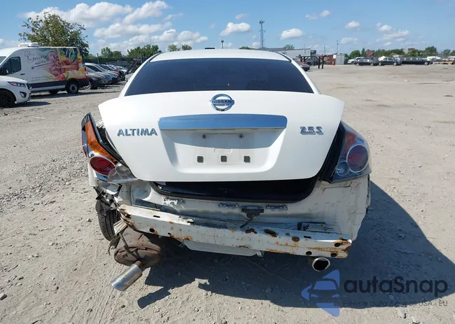 1N4AL2AP9BC156435: 42942594