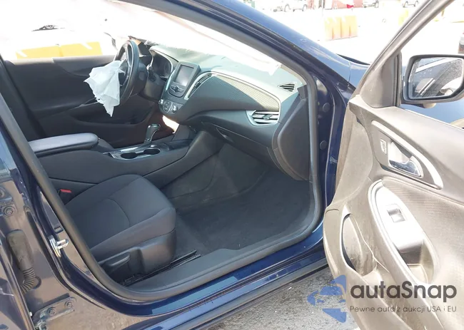 1G1ZB5ST9HF283294: 42943792