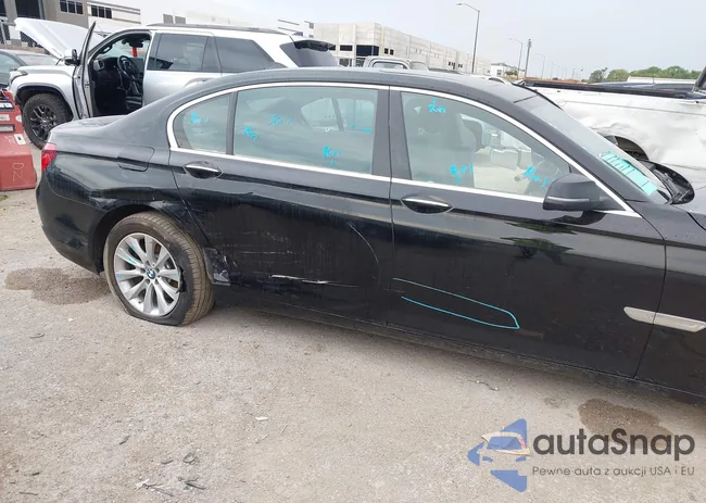 WBAYE4C51FD946965: 42943942