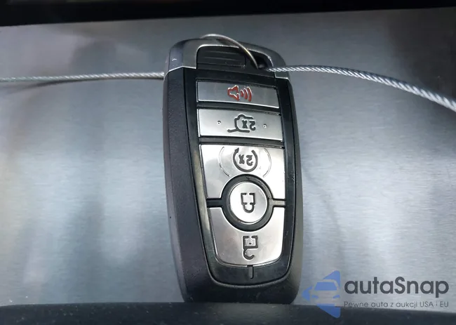 1FMCU9J98MUA79186: 42944026