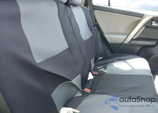 JTMWFREV4JD108827: 42944079