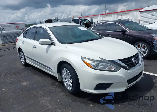 1N4AL3AP4GN392069: 42944089