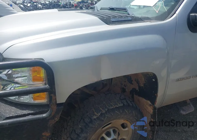 1GB2KVCG0BZ409840: 42944133