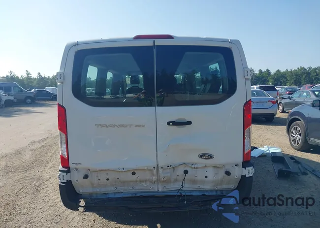 1FBAX2Y89LKB51521: 42944152