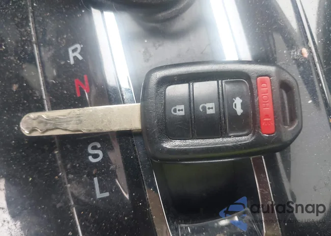 1HGCR2F30GA144895: 42943357