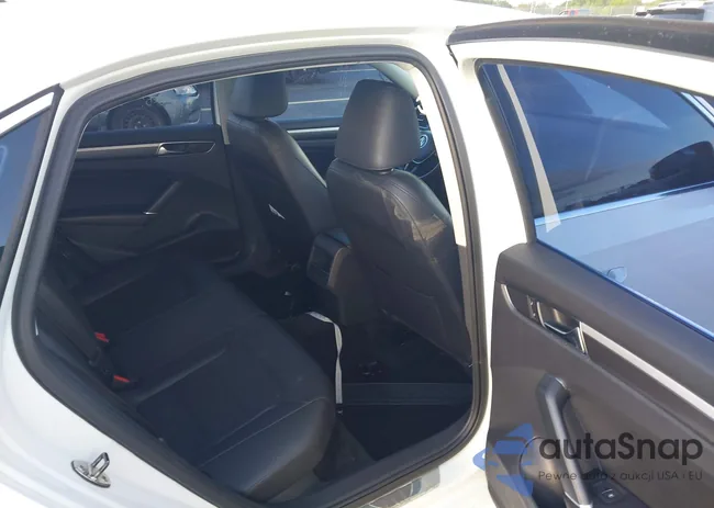 1VWDT7A37HC065445: 42944941