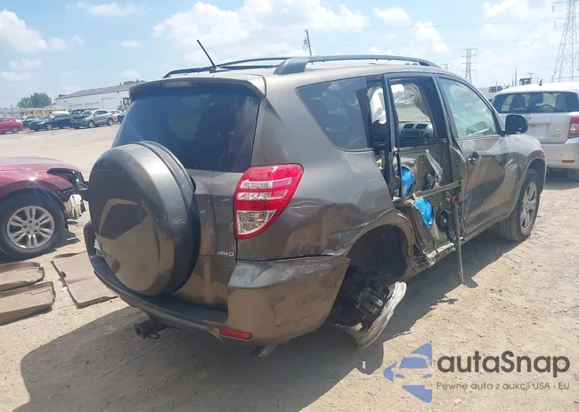 2T3BF4DV2BW145088: 42945035