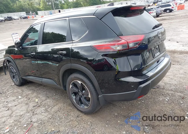 JN8BT3BA9RW003131: 42945162