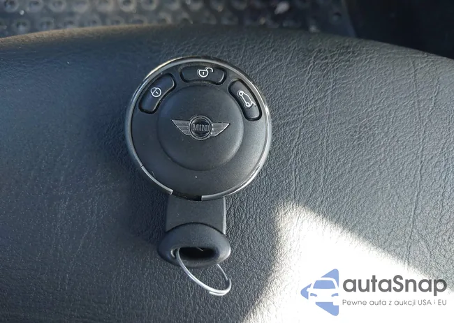 WMWMF3C5XATZ27576: 42944432